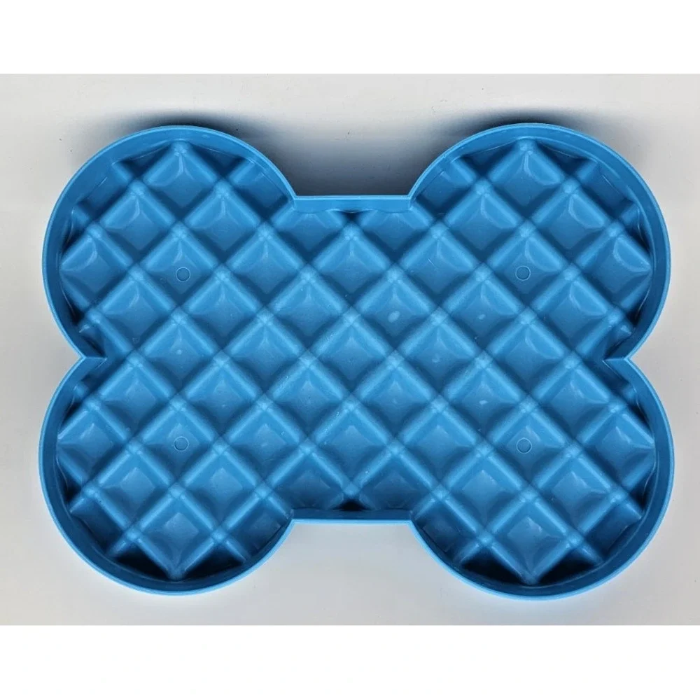 LickiMat SloDog Bone‑Shaped Slow Feeder Plate for Dogs  Blue  Used 13.5